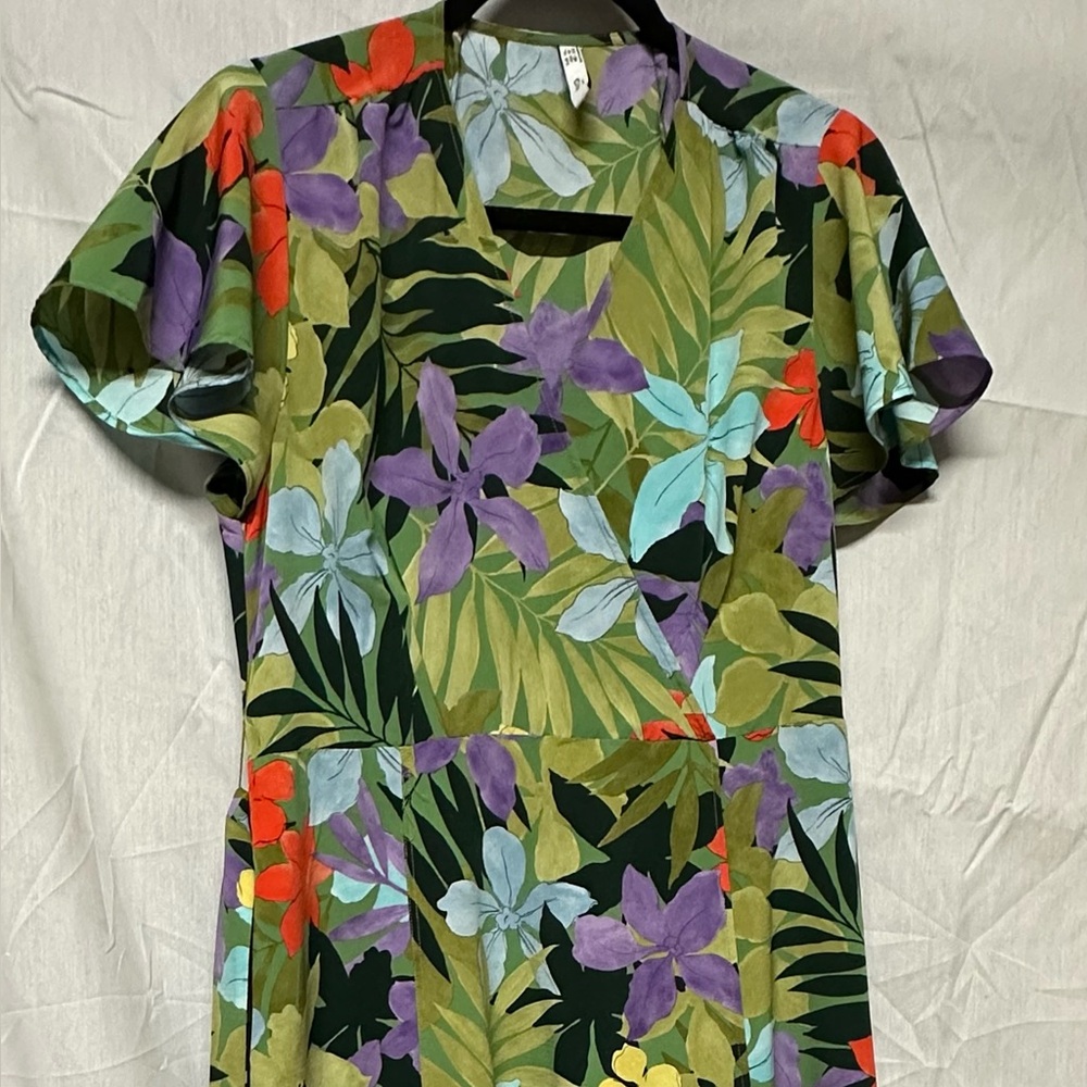 Floral Tropical V-Neck Short Sleeve Dress - Multi